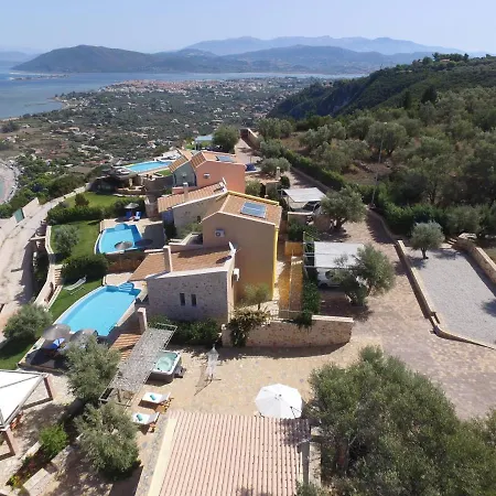 Villa Theathalatta Petra Lefkáda